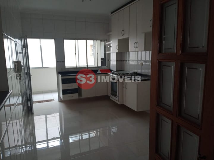 Apartamento à venda com 3 quartos, 117m² - Foto 7