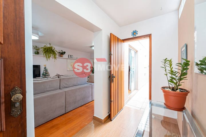 Casa à venda com 3 quartos, 140m² - Foto 8