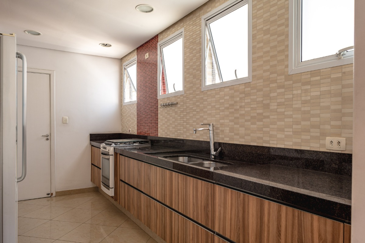 Apartamento à venda com 3 quartos, 120m² - Foto 46