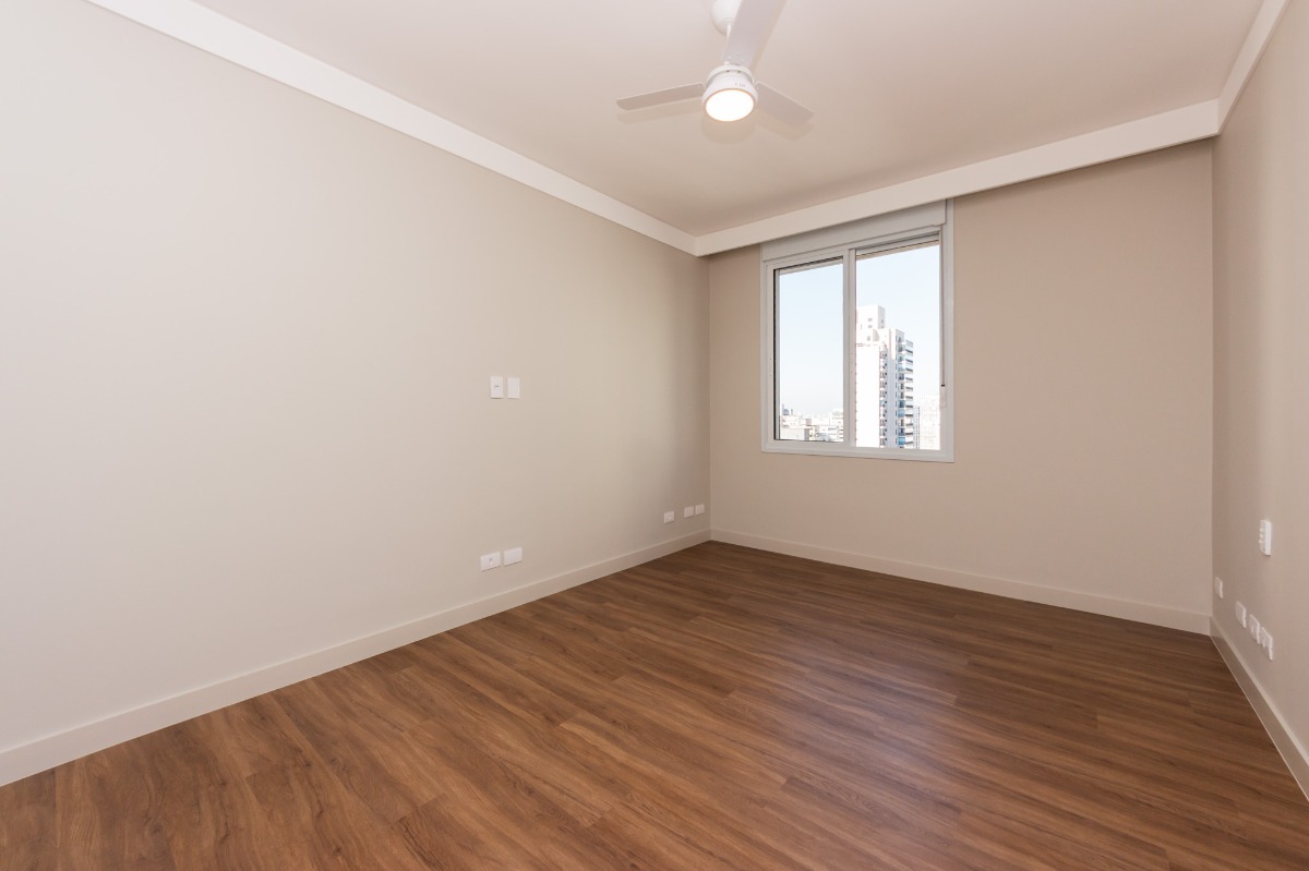 Apartamento à venda com 4 quartos, 212m² - Foto 15