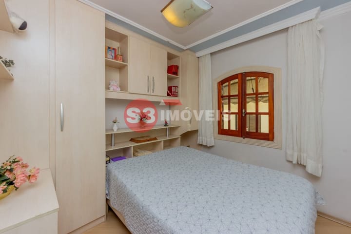 Casa à venda com 3 quartos, 322m² - Foto 18