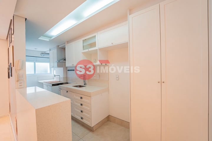 Apartamento à venda com 2 quartos, 64m² - Foto 25