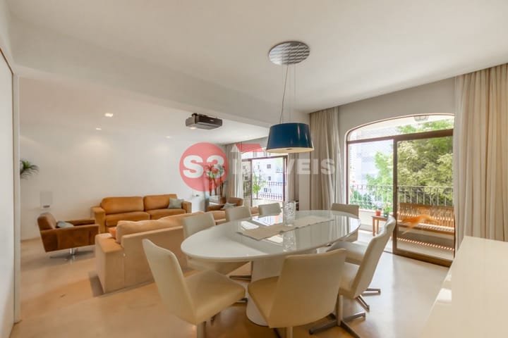 Apartamento à venda com 4 quartos, 225m² - Foto 6