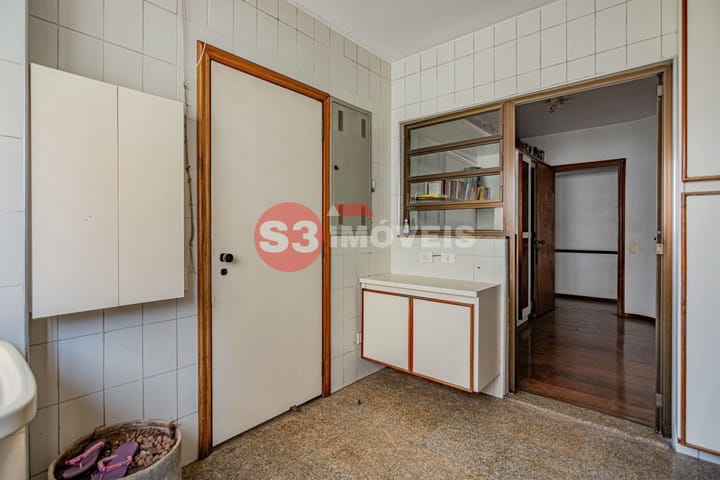 Apartamento à venda com 4 quartos, 253m² - Foto 55