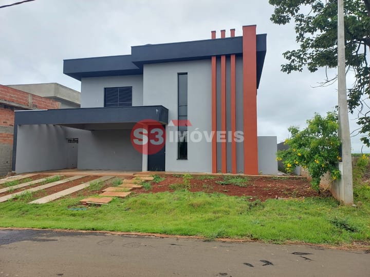 Casa de Condomínio à venda com 4 quartos, 280m² - Foto 2