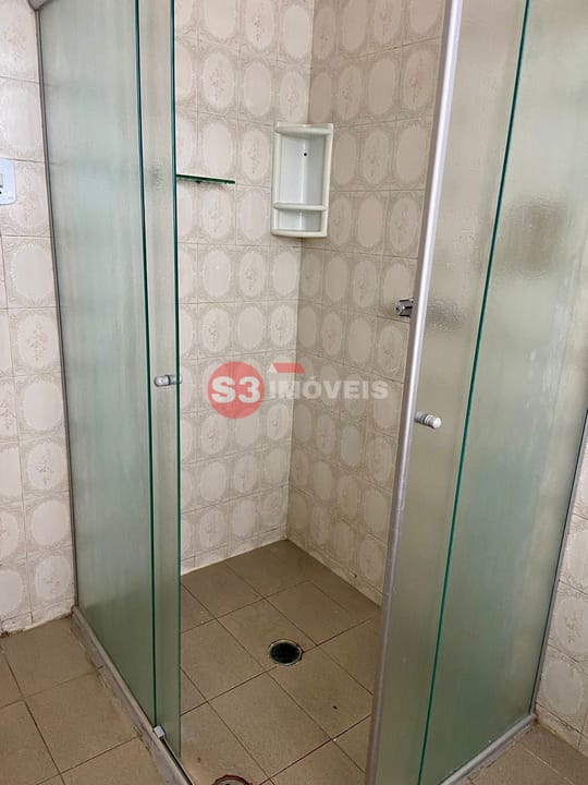 Casa à venda com 4 quartos, 210m² - Foto 17