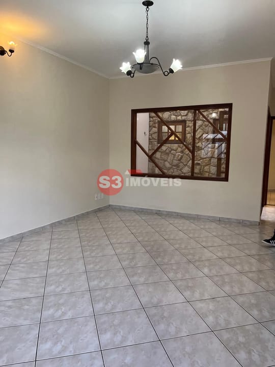 Casa para alugar com 3 quartos, 150m² - Foto 5