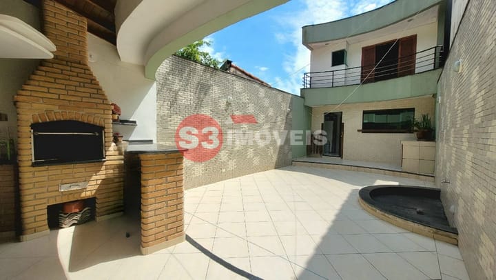 Casa à venda com 3 quartos, 294m² - Foto 27