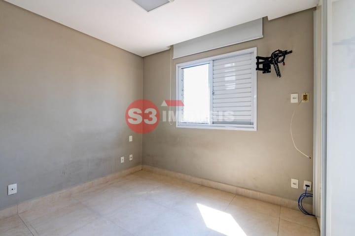 Apartamento à venda com 2 quartos, 87m² - Foto 25