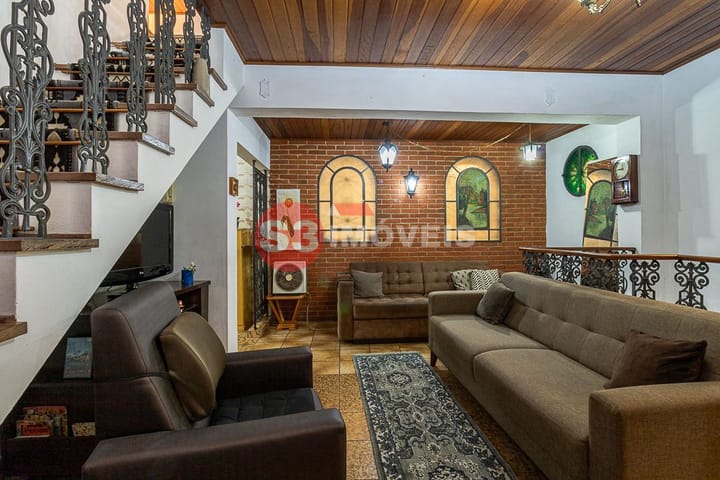 Casa à venda com 5 quartos, 311m² - Foto 11