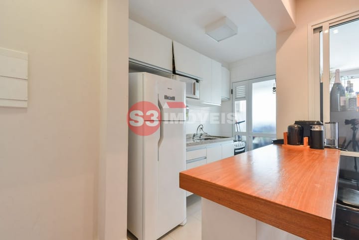 Apartamento à venda com 2 quartos, 57m² - Foto 14