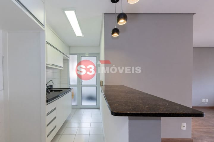 Apartamento à venda com 1 quarto, 61m² - Foto 9