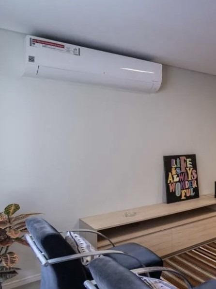 Apartamento à venda com 2 quartos, 115m² - Foto 2