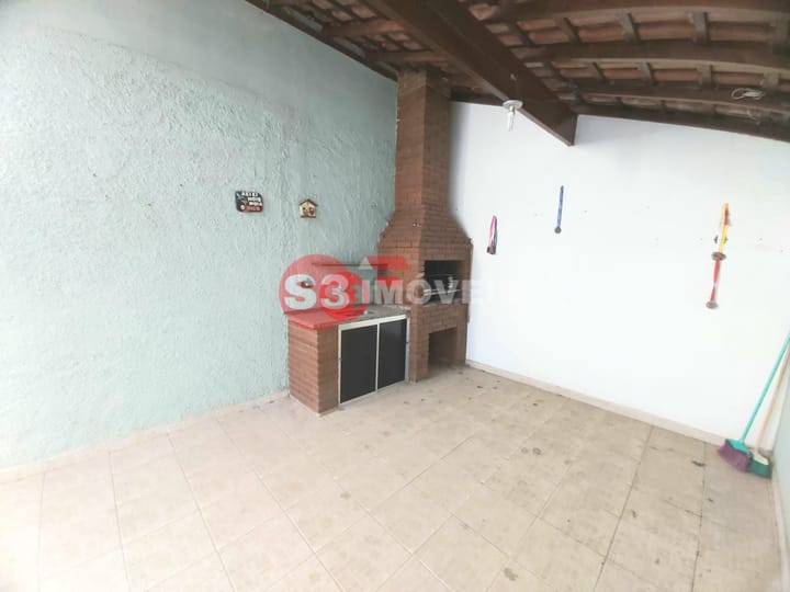 Casa à venda com 3 quartos, 245m² - Foto 21