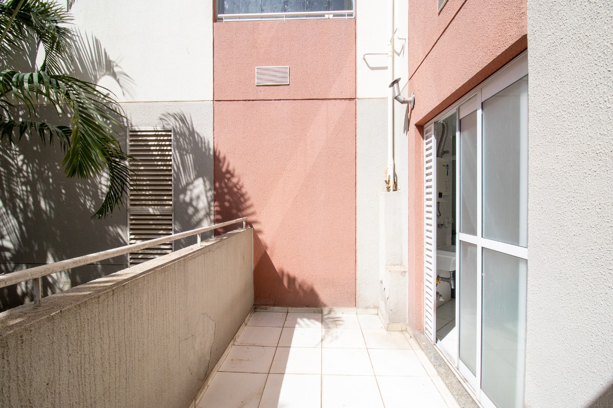 Apartamento à venda com 2 quartos, 57m² - Foto 18