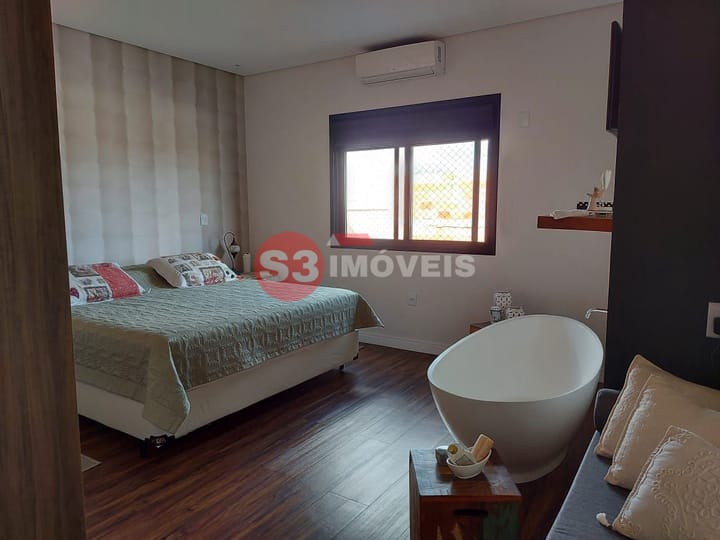 Casa de Condomínio à venda com 3 quartos, 250m² - Foto 15