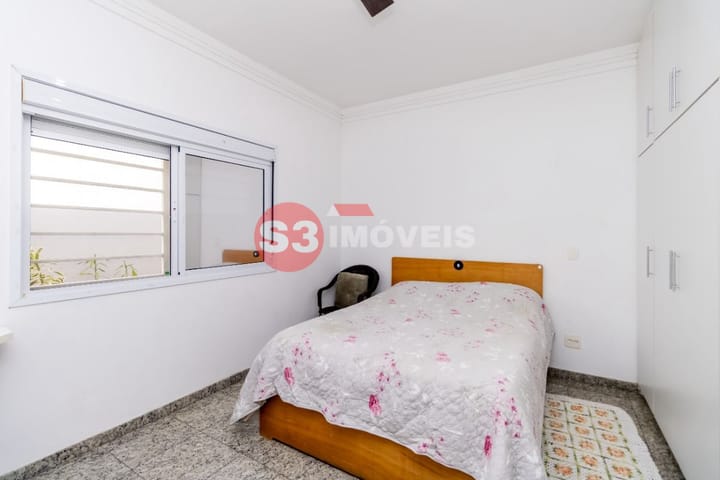 Casa à venda com 4 quartos, 265m² - Foto 9