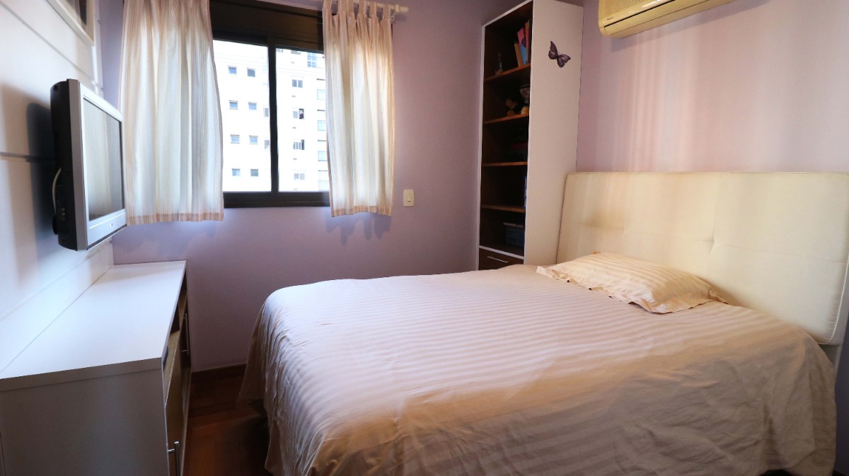 Apartamento à venda com 4 quartos, 226m² - Foto 25