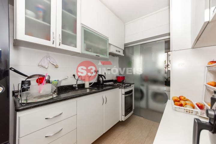 Apartamento à venda com 2 quartos, 55m² - Foto 13