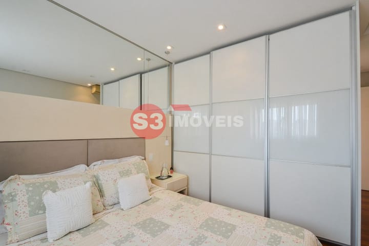 Apartamento à venda com 3 quartos, 188m² - Foto 35