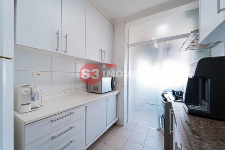 Apartamento à venda com 2 quartos, 70m² - Foto 14