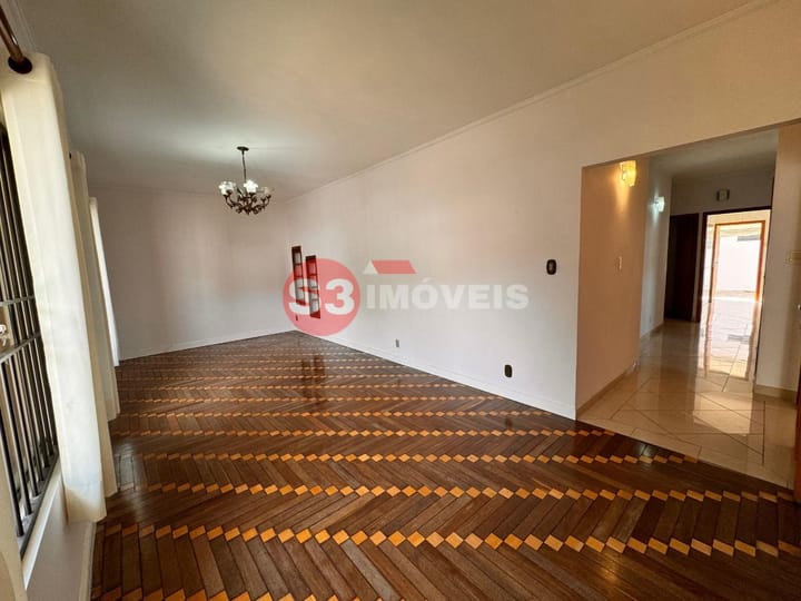 Casa à venda com 3 quartos, 178m² - Foto 16