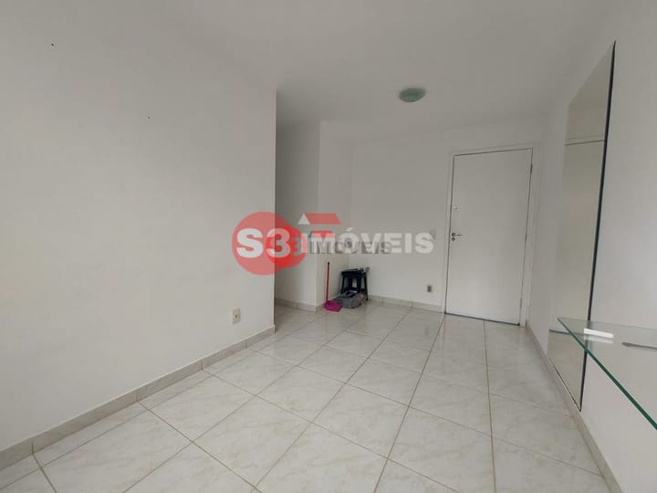 Apartamento à venda com 1 quarto, 35m² - Foto 11