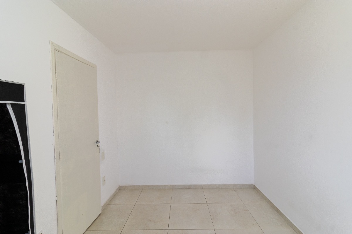 Apartamento à venda com 2 quartos, 57m² - Foto 14