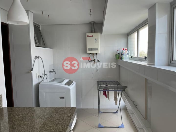 Apartamento à venda com 2 quartos, 155m² - Foto 18