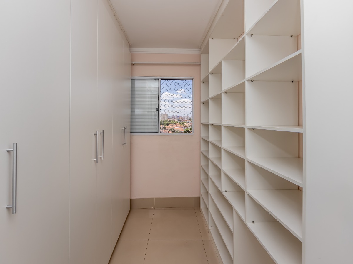 Apartamento à venda com 3 quartos, 75m² - Foto 19