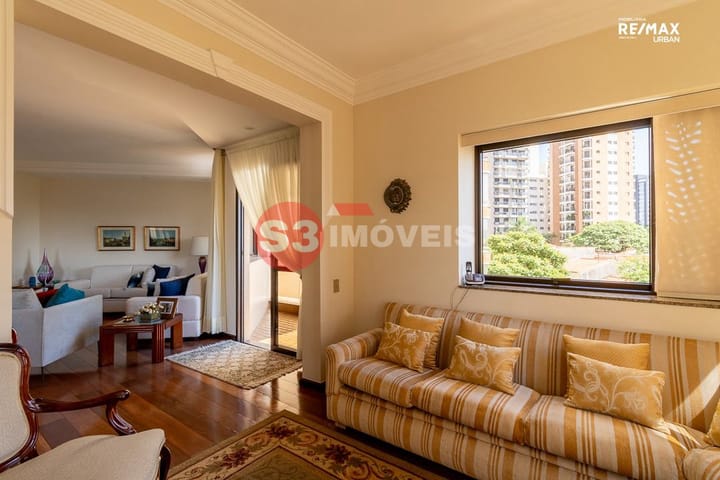 Apartamento à venda com 4 quartos, 250m² - Foto 5