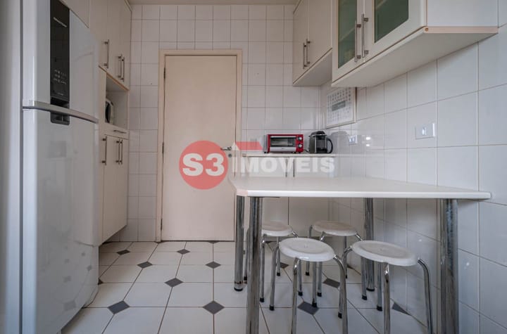 Apartamento à venda com 3 quartos, 127m² - Foto 15