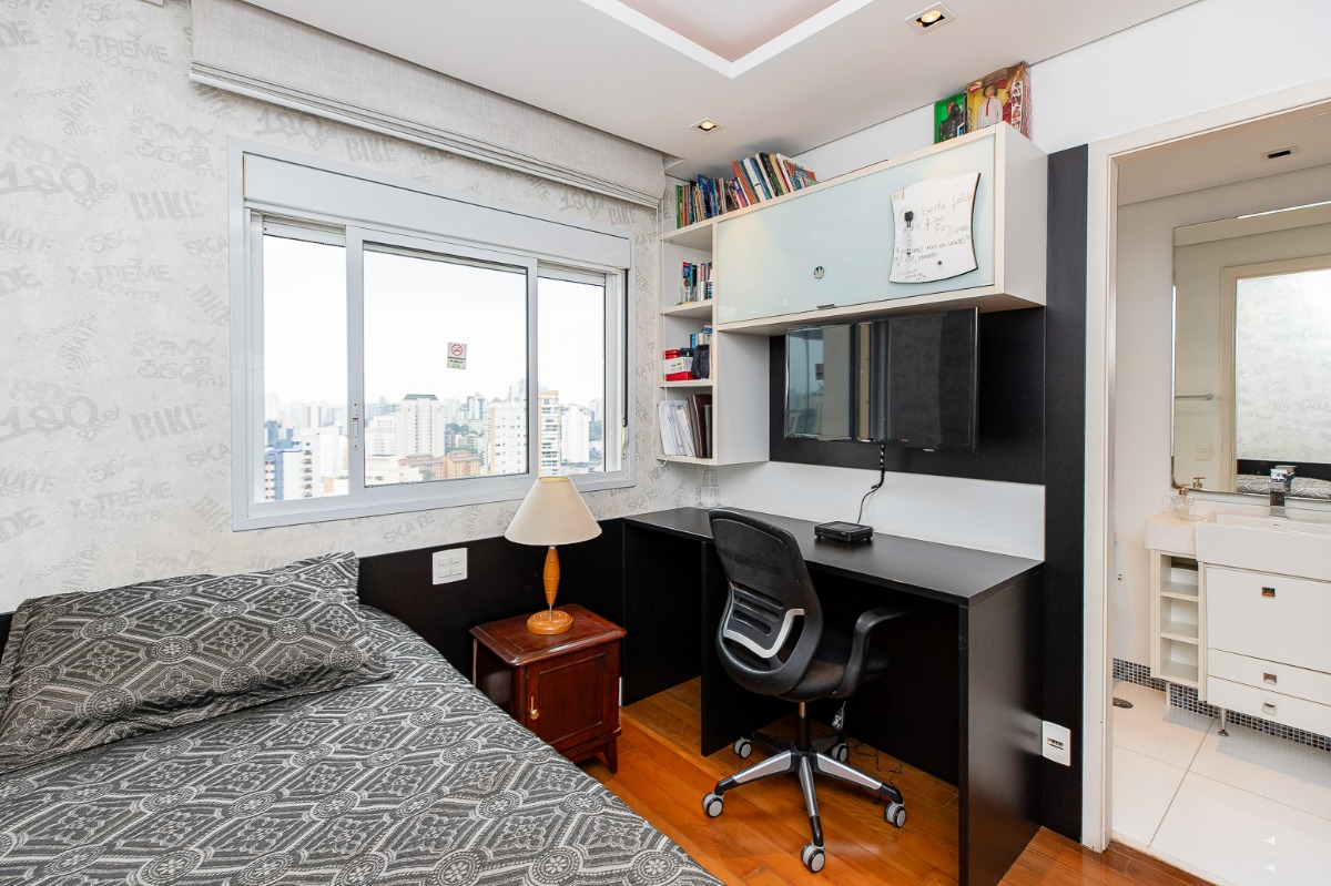 Apartamento à venda com 3 quartos, 216m² - Foto 23