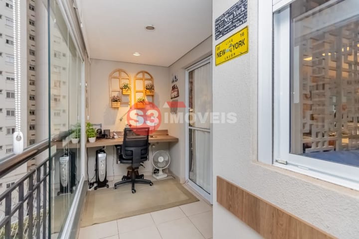 Apartamento à venda com 2 quartos, 70m² - Foto 24