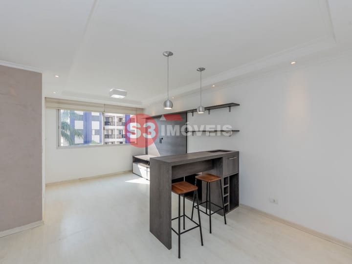 Apartamento à venda com 2 quartos, 79m² - Foto 4