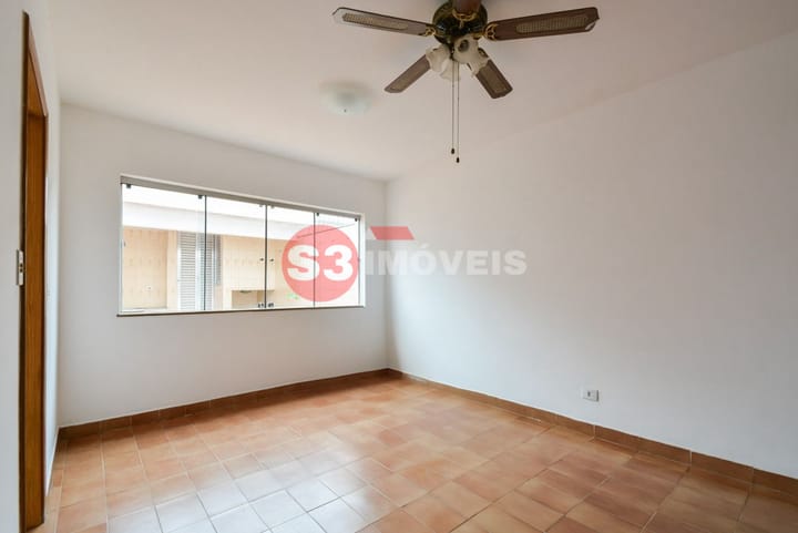 Casa à venda com 4 quartos, 331m² - Foto 18