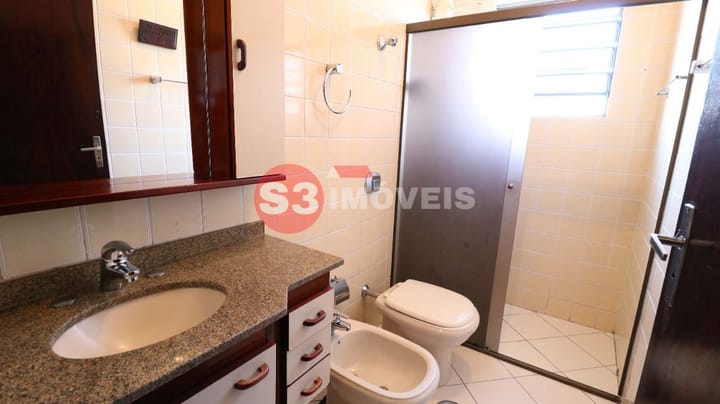 Casa à venda com 3 quartos, 250m² - Foto 19