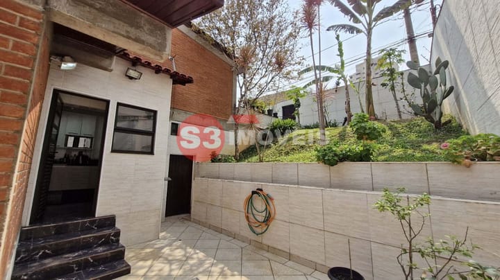 Casa à venda com 3 quartos, 245m² - Foto 41