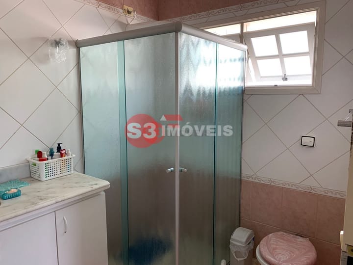 Casa à venda com 3 quartos, 360m² - Foto 17