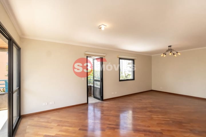 Apartamento à venda com 3 quartos, 136m² - Foto 5