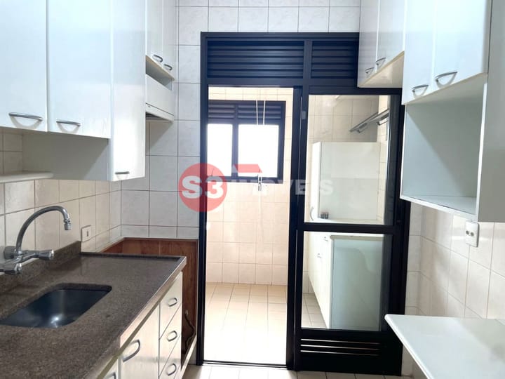 Apartamento à venda com 3 quartos, 76m² - Foto 17