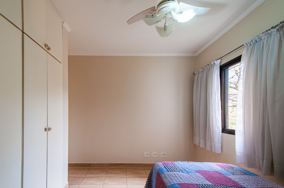 Apartamento à venda com 3 quartos, 160m² - Foto 17