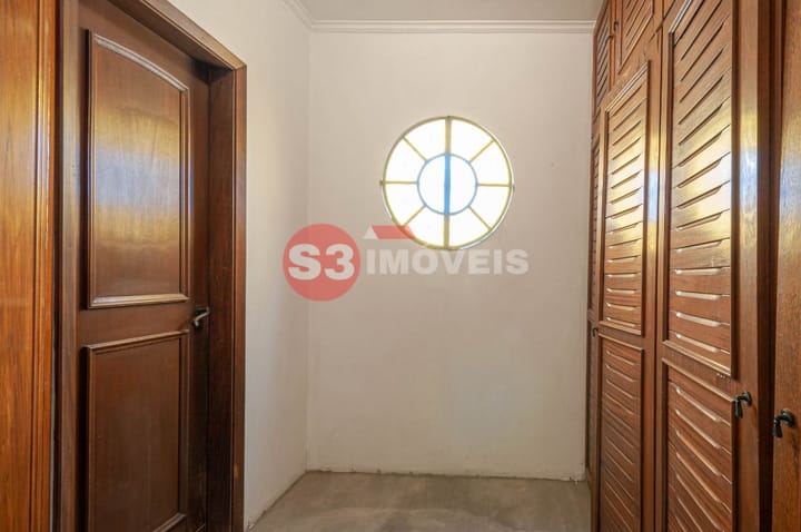 Casa à venda com 4 quartos, 216m² - Foto 25