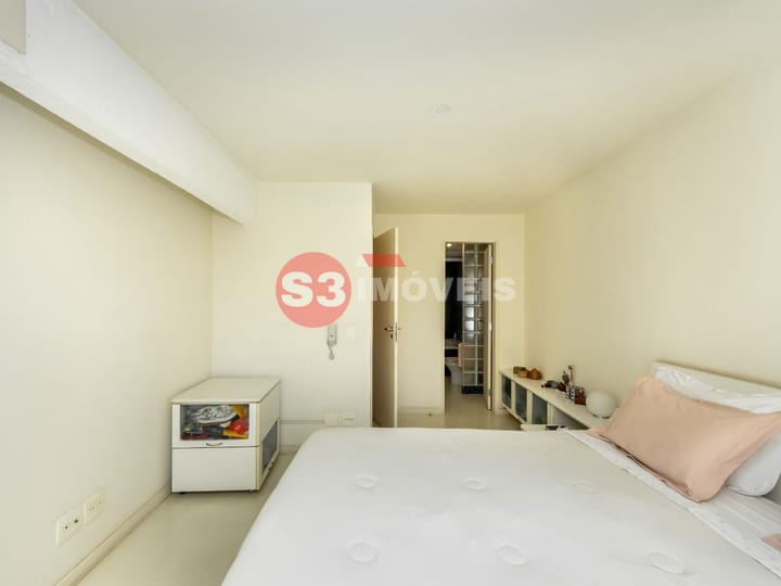 Apartamento à venda com 2 quartos, 270m² - Foto 17