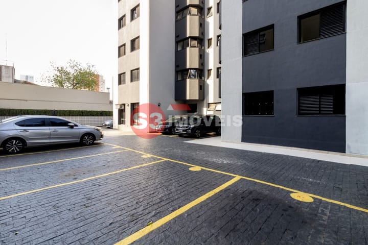 Apartamento à venda com 3 quartos, 81m² - Foto 47