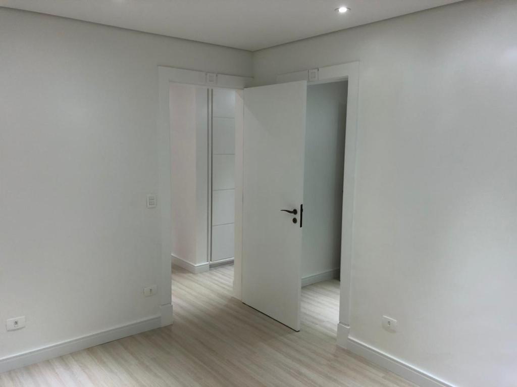 Apartamento à venda com 4 quartos, 195m² - Foto 10