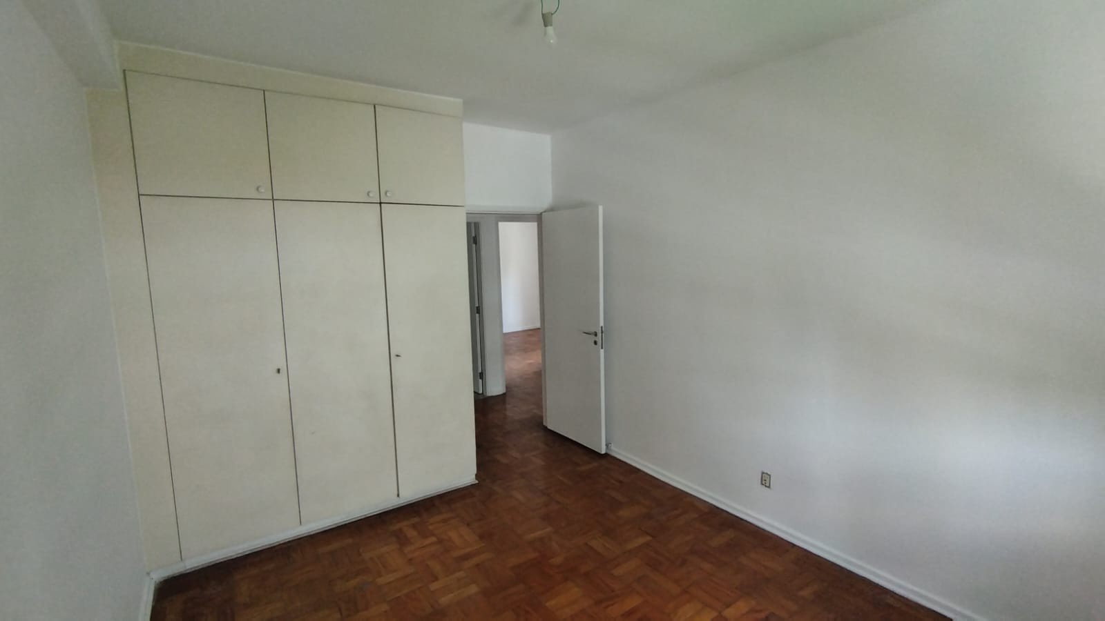 Apartamento à venda com 3 quartos, 128m² - Foto 9