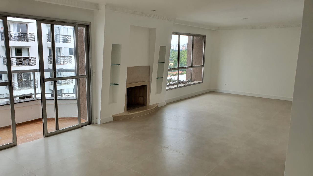 Apartamento à venda com 4 quartos, 195m² - Foto 16