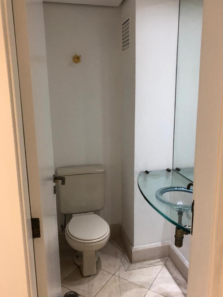 Apartamento à venda com 4 quartos, 195m² - Foto 25