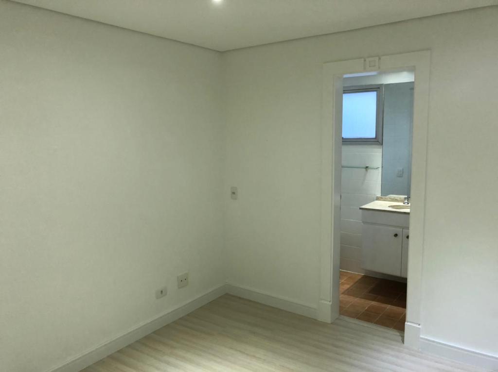 Apartamento à venda com 4 quartos, 195m² - Foto 21